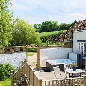 Derwent Holiday home